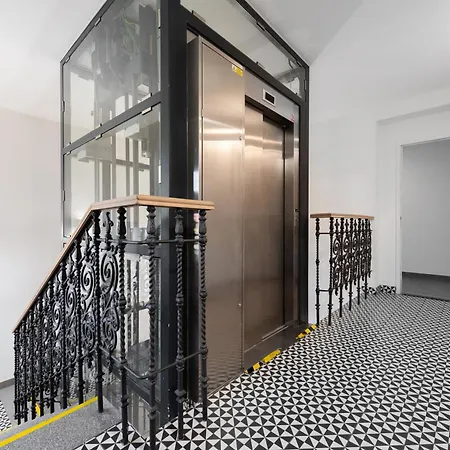 Bright Duplex Loft Near Wenceslas Square